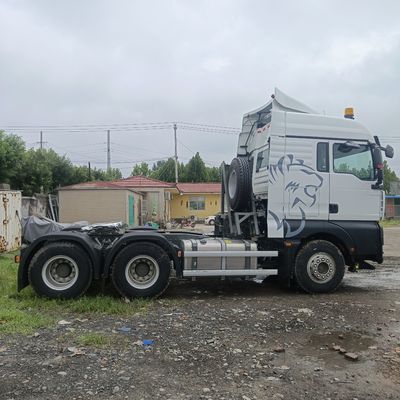 Camión de tracción Shandeka 390HP Motor diesel 6*4/4*2/6*2 con solicitud personalizada