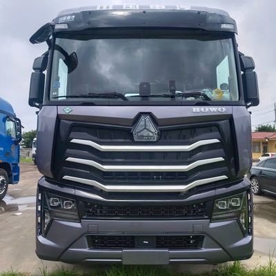 Vehículo de tracción con transmisión automática de GNL Max HOWO con un peso bruto de paquete de 8800 kg