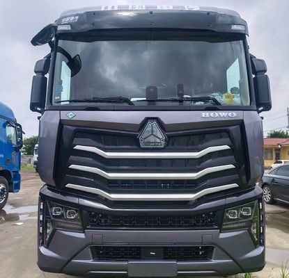 2024 Heavy Duty HOWO 6X4/4X4 10/8 Ruedas usadas de tracción del camión de transporte cabeza con neumáticos