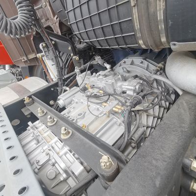 Tractor de gas personalizable internacional con opciones de personalización con certificado FAW Jh6 del DOT