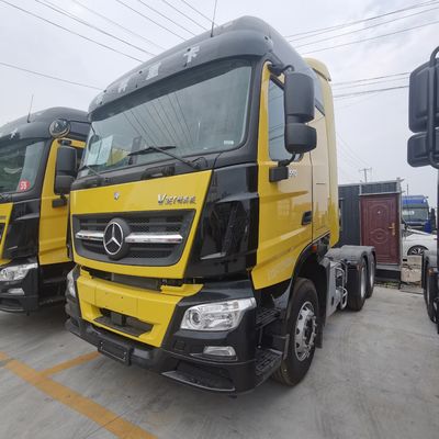 Camión tractor pesado Beijing Benz con chasis Sinotruk y motor de capacidad &gt; 8 litros