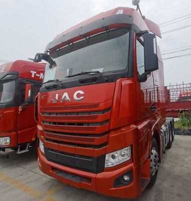Camión versátil JAC 6X4 de transporte de carga pesada con tanque de combustible de 600L y capacidad de carga de 31-40t