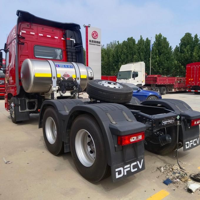 China′s New Dongfeng Tianlong 6X4 Gas Powered Trac for Efficient LNG Transportation